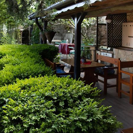 Старата Баkалия The Old Grocery, Guest Rooms Balcsik Kültér fotó